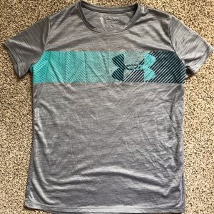 Under Armour T-shirt